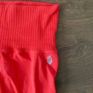 BRAND NEW FREE PEOPLE LEGGINGS